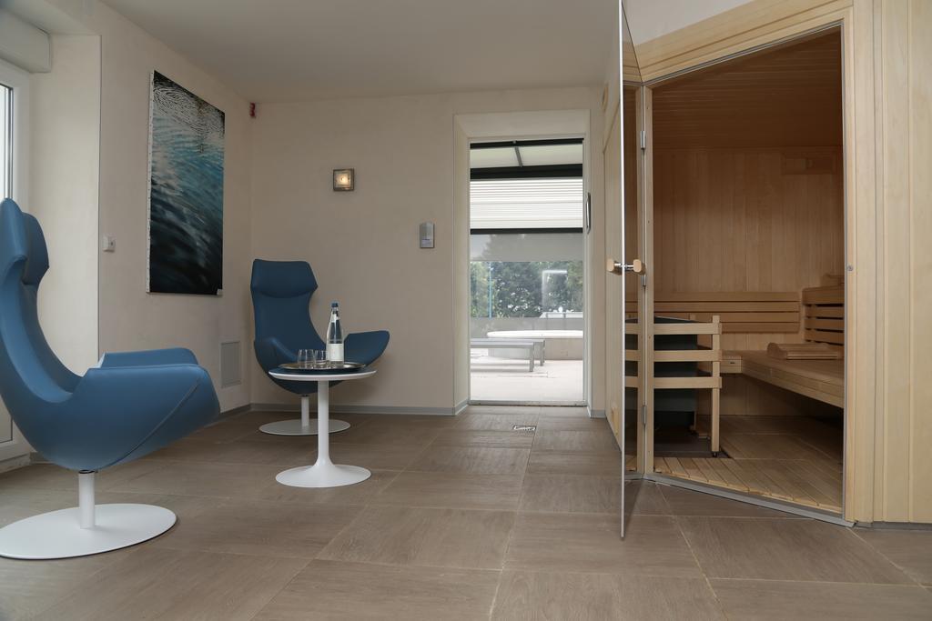 Logis Hotel Restaurant Spa Beau Site Luxeuil-les-Bains Eksteriør billede