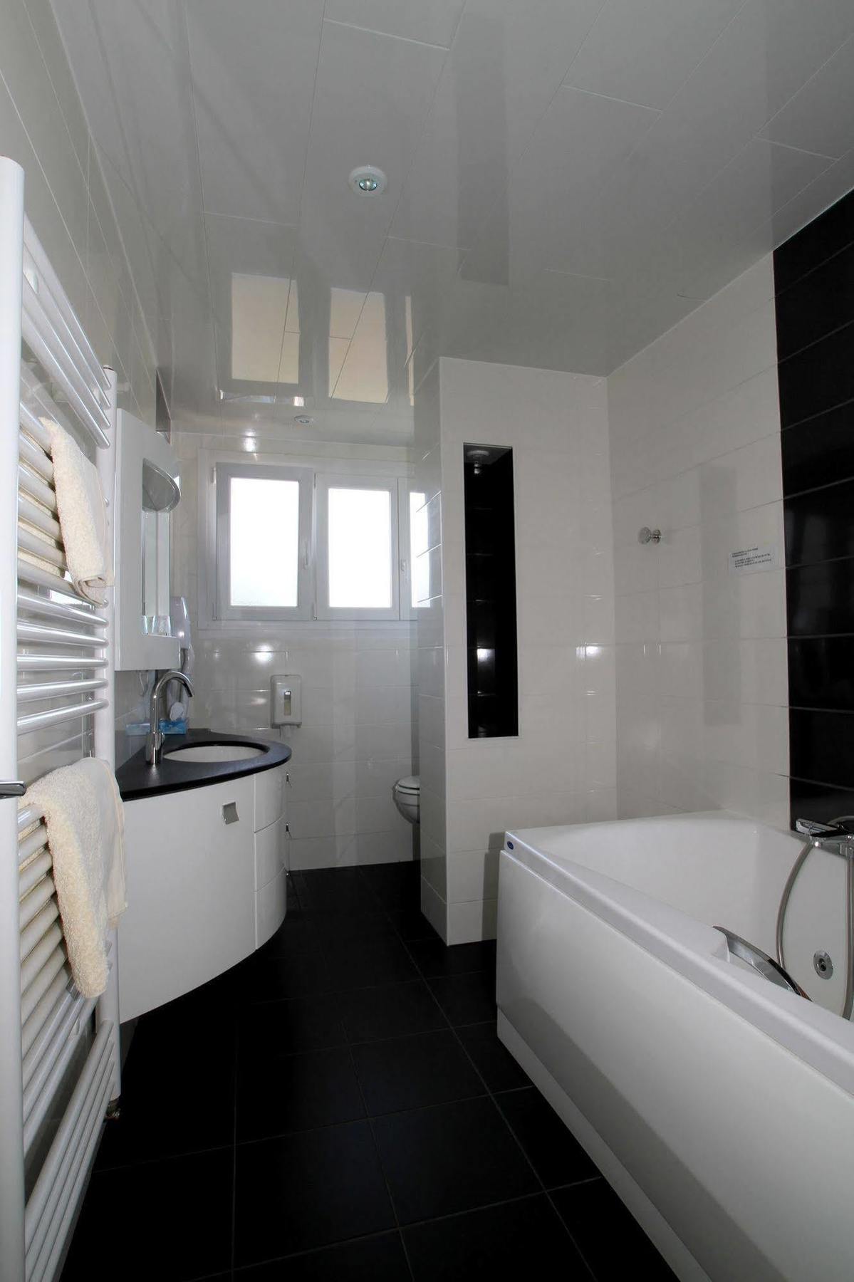 Logis Hotel Restaurant Spa Beau Site Luxeuil-les-Bains Eksteriør billede